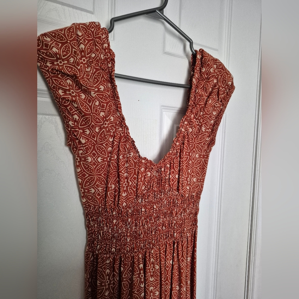 Elegant Rust Patterned Dress